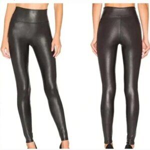 SPANX Faux Leather Black Leggings size medium petite